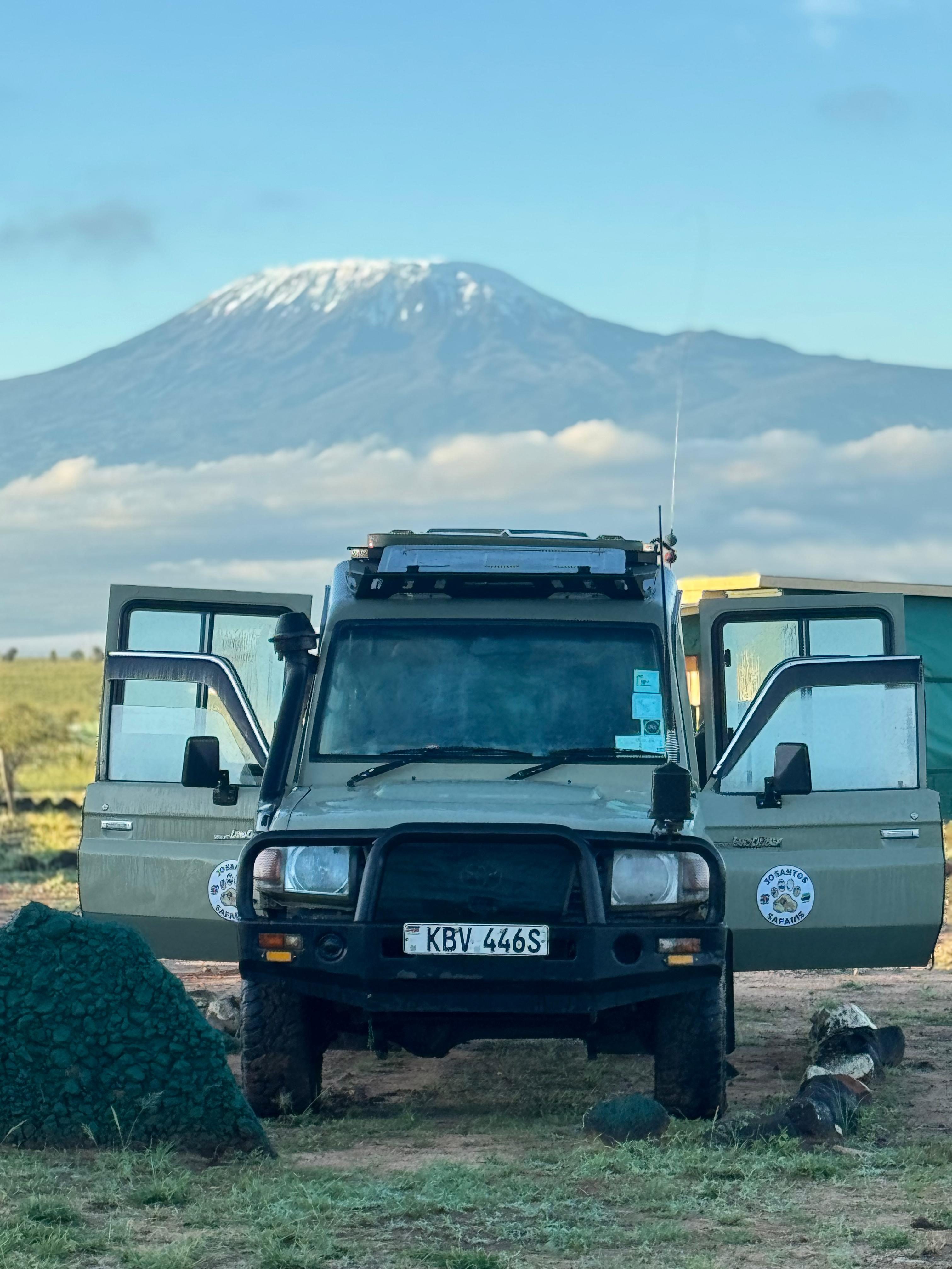 Josantos Safaris | Masai Mara Serengeti, 